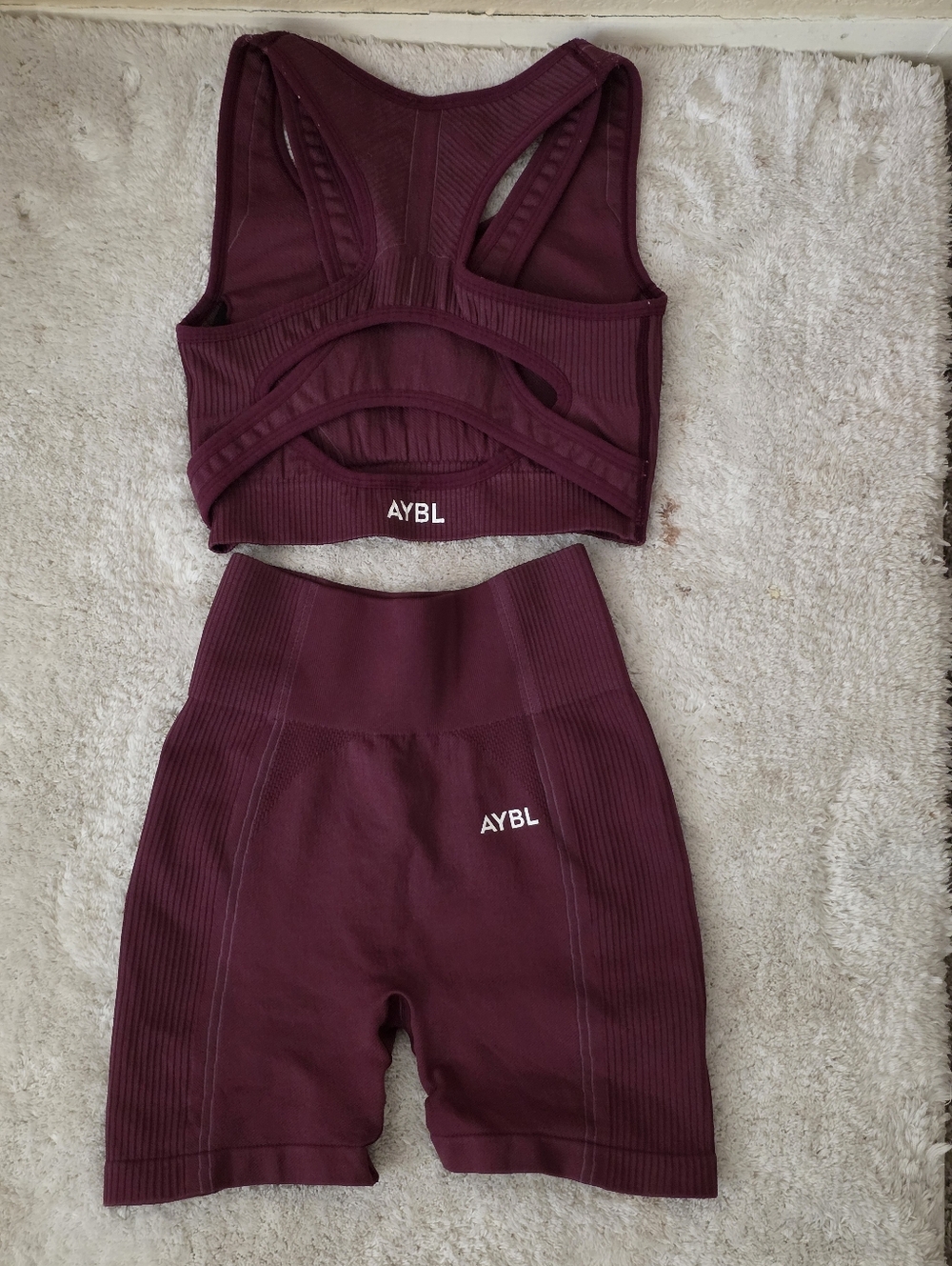 AYBL Women Maroon Seamless High-Waist Biker Shorts and Sports Bra Set Size S